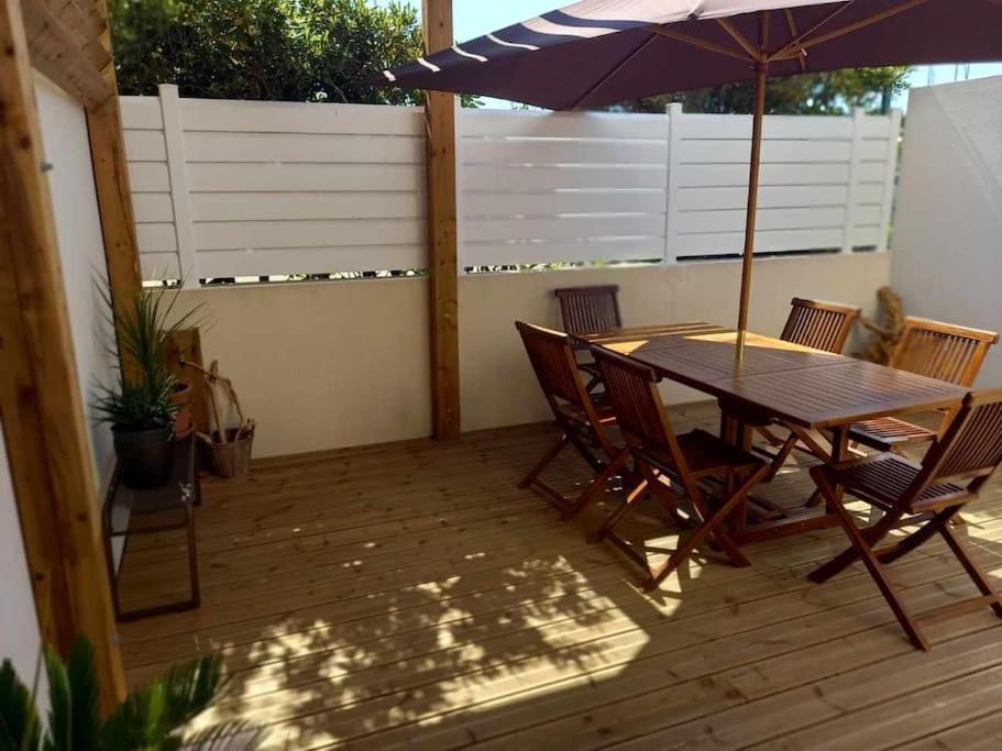 Appartement 100 M2 Terrasse Piscine Gruissan Eksteriør billede