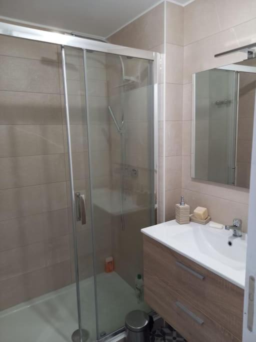 Appartement 100 M2 Terrasse Piscine Gruissan Eksteriør billede